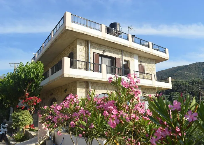 Ariadni Apartments