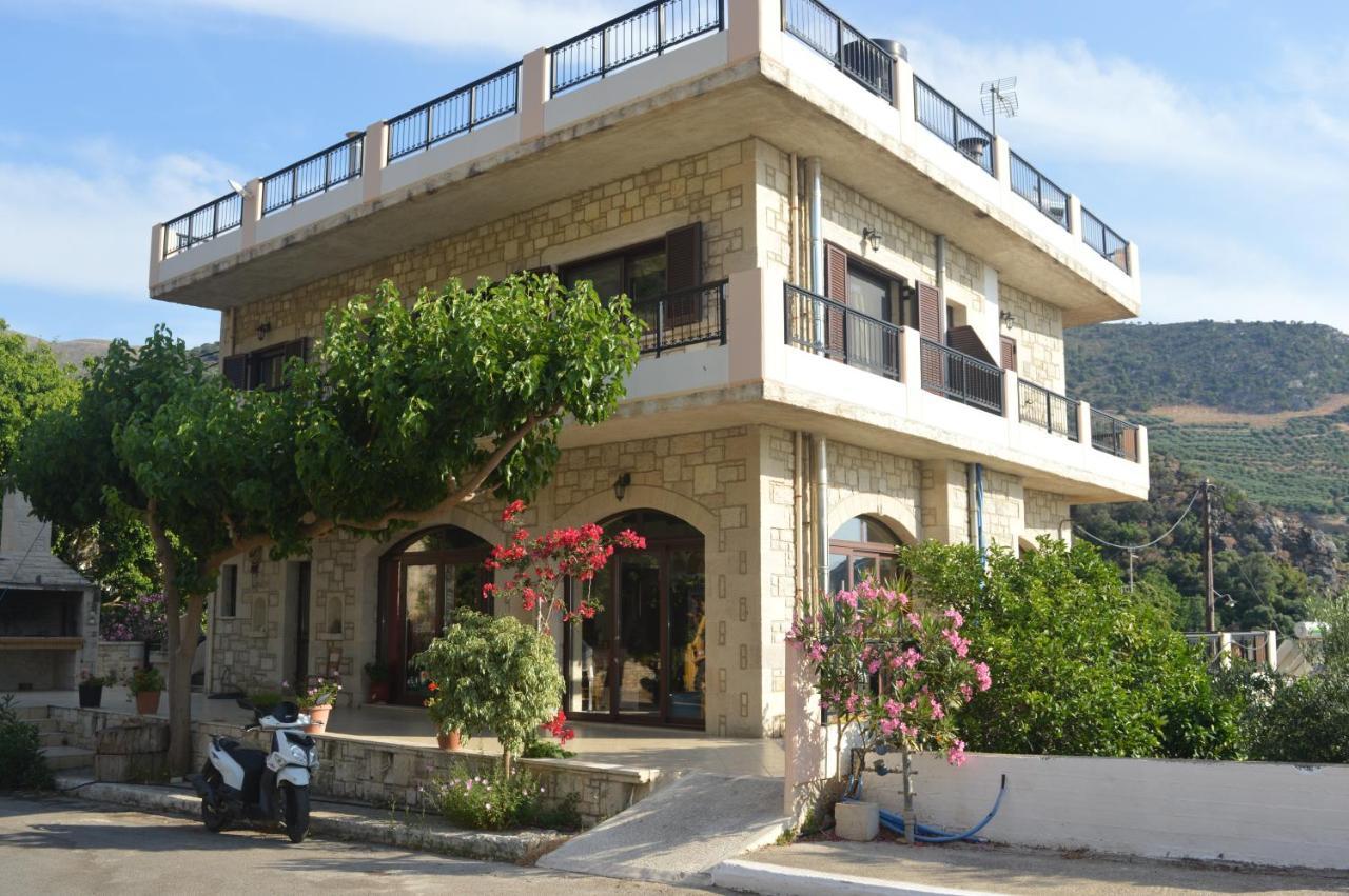 Ariadni Apartmán Sfinárion