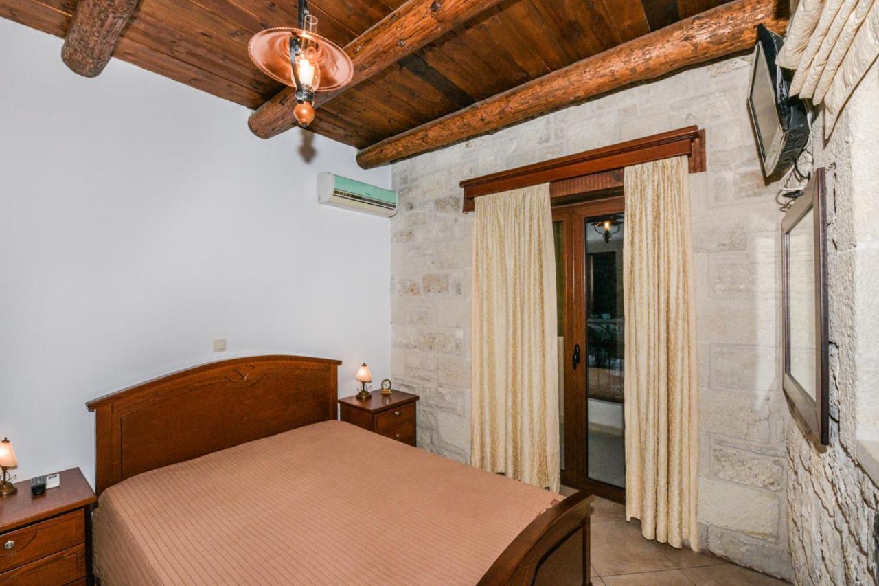 Ariadni Apartment